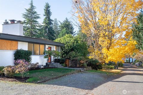 Photo of 4521 SW Henderson Street, Seattle, WA 98136 (MLS # 2452616)