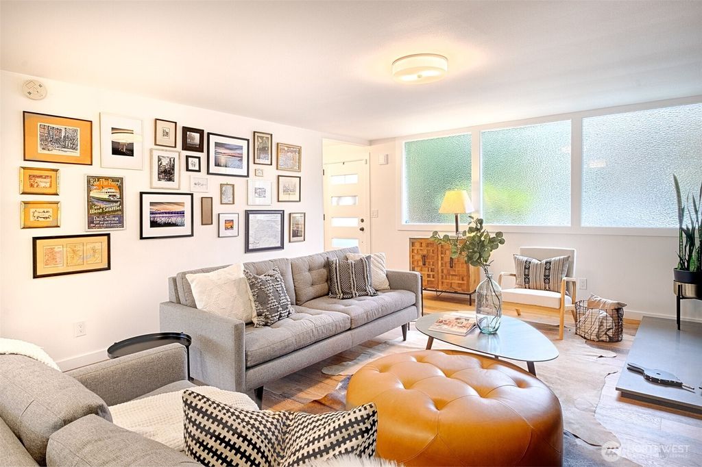 Photo of 4521 SW Henderson Street, Seattle, WA 98136 (MLS # 2452616)