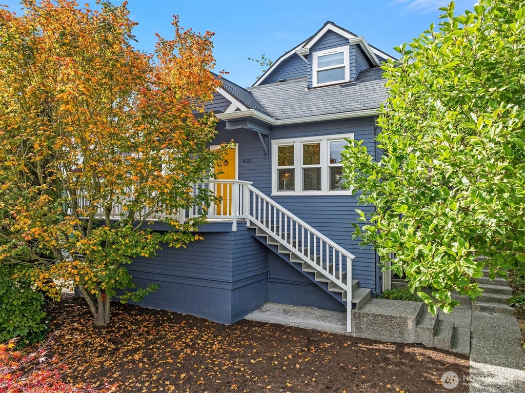 Photo of 4125 38th Avenue SW, Seattle, WA 98126 (MLS # 2584311)