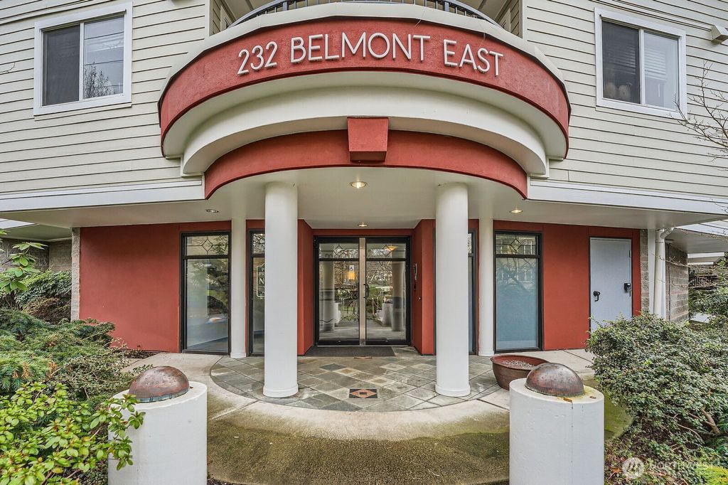 Photo of 232 Belmont Avenue E #205, Seattle, WA 98102 (MLS # 2332697)
