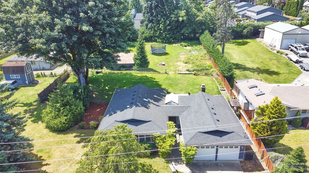 Photo of 21518 1st Avenue W, Bothell, WA 98021 (MLS # 2264554)