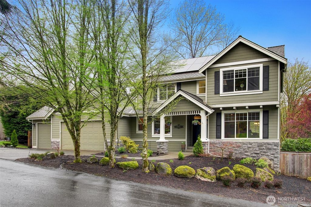 Photo of 2615 279th Court NE, Redmond, WA 98053 (MLS # 2352095)