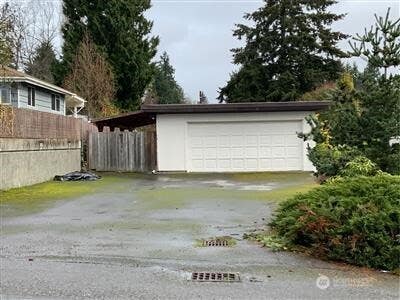 Photo of 16262 15th Avenue SW, Burien, WA 98166 (MLS # 2547324)