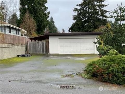 Photo of 16262 15th Avenue SW, Burien, WA 98166 (MLS # 2547324)
