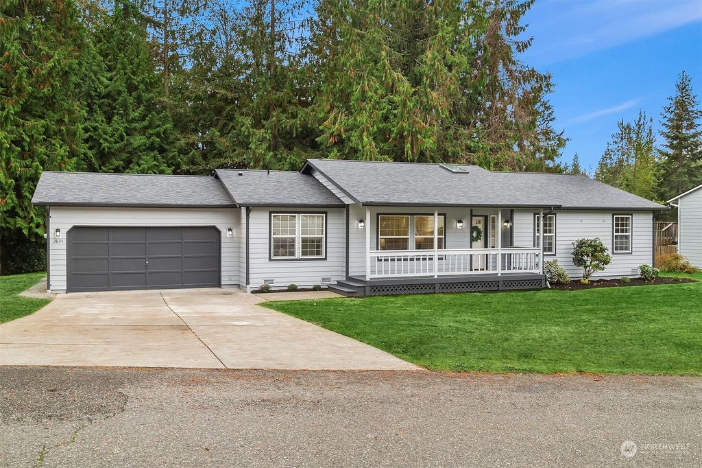 Photo of 3824 140th Place NW, Marysville, WA 98271 (MLS # 2304124)