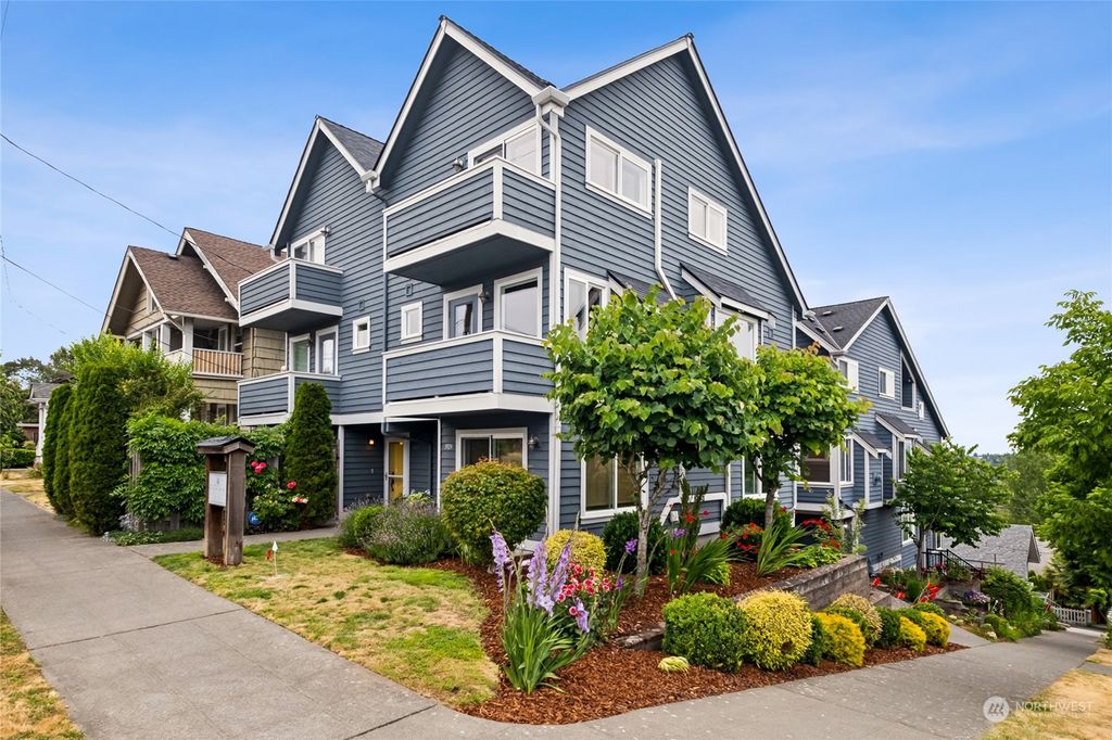 Photo of 1924 14th Avenue S, Seattle, WA 98144 (MLS # 2265821)