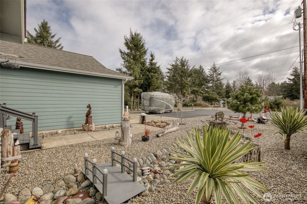 Photo of 401 Canal Drive SE, Ocean Shores, WA 98569 (MLS # 2503226)