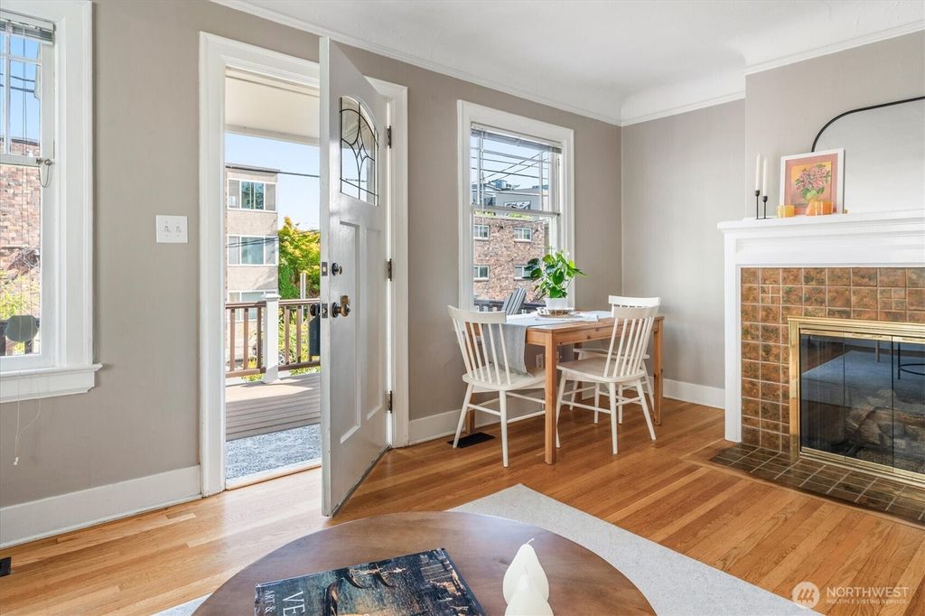 Photo of 6806 Woodlawn Avenue NE, Seattle, WA 98115 (MLS # 2416683)