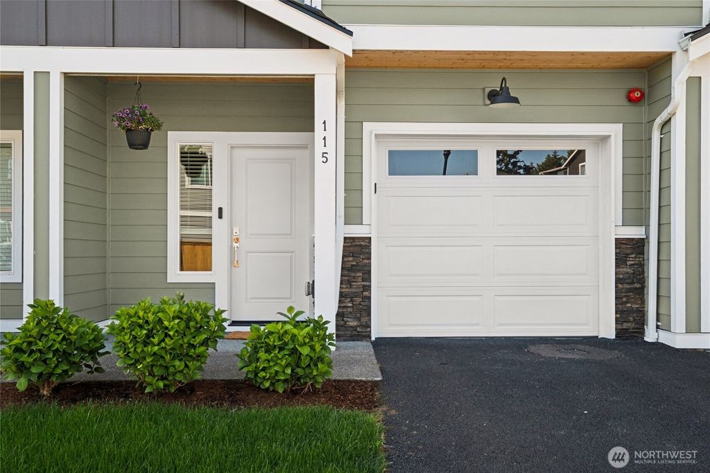 Photo of 115 SW 181st Place #C11, Normandy Park, WA 98166 (MLS # 2515080)