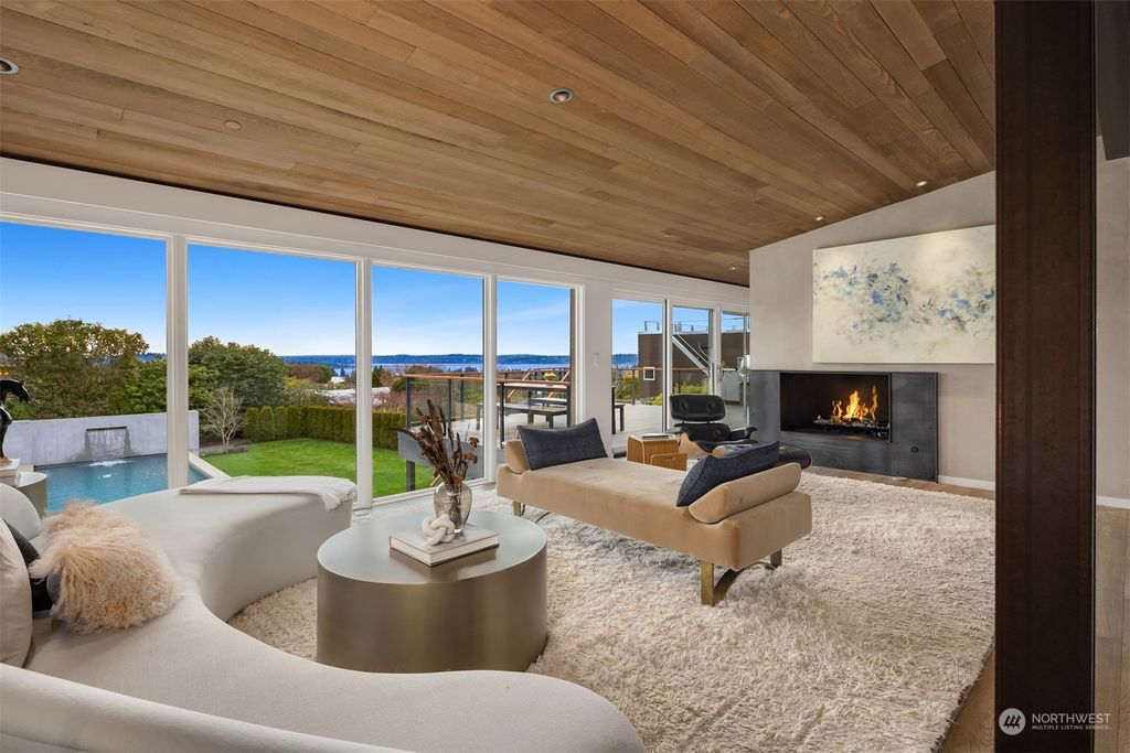 Photo of 9135 NE 19th Street, Clyde Hill, WA 98004 (MLS # 2036135)