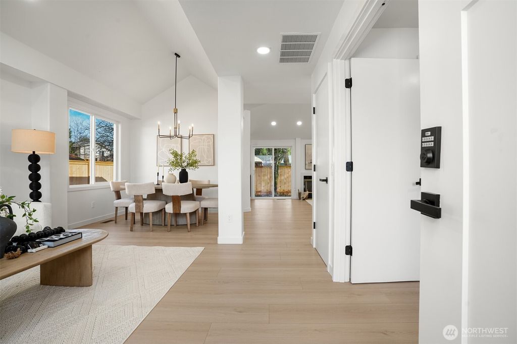 Photo of 27506 140th Avenue SE, Kent, WA 98042 (MLS # 2335717)