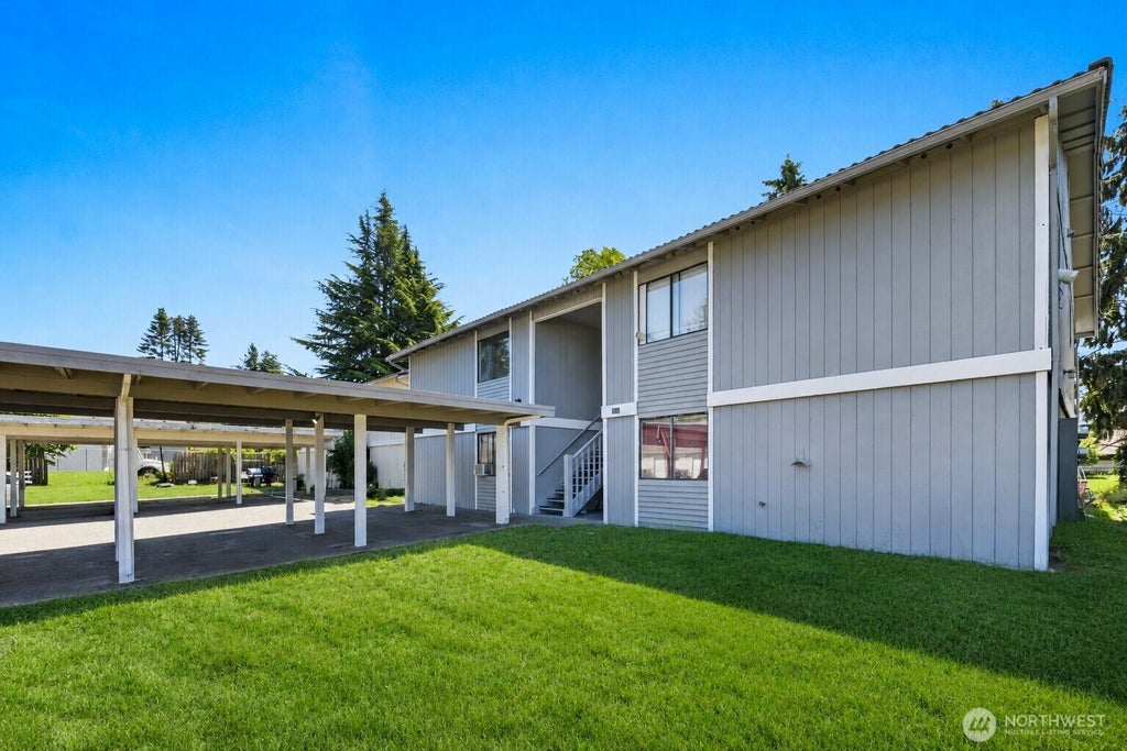 Photo of 2826 D Place SE, Auburn, WA 98002 (MLS # 2574331)
