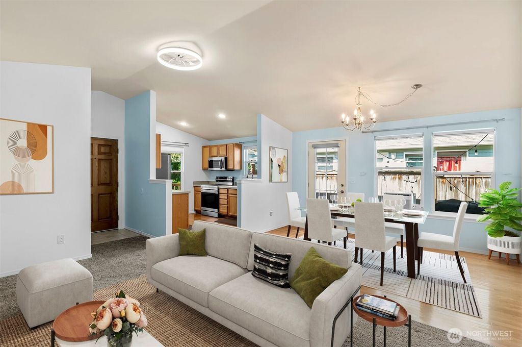 Photo of 3211 Arbor Street, Mount Vernon, WA 98273 (MLS # 2442197)