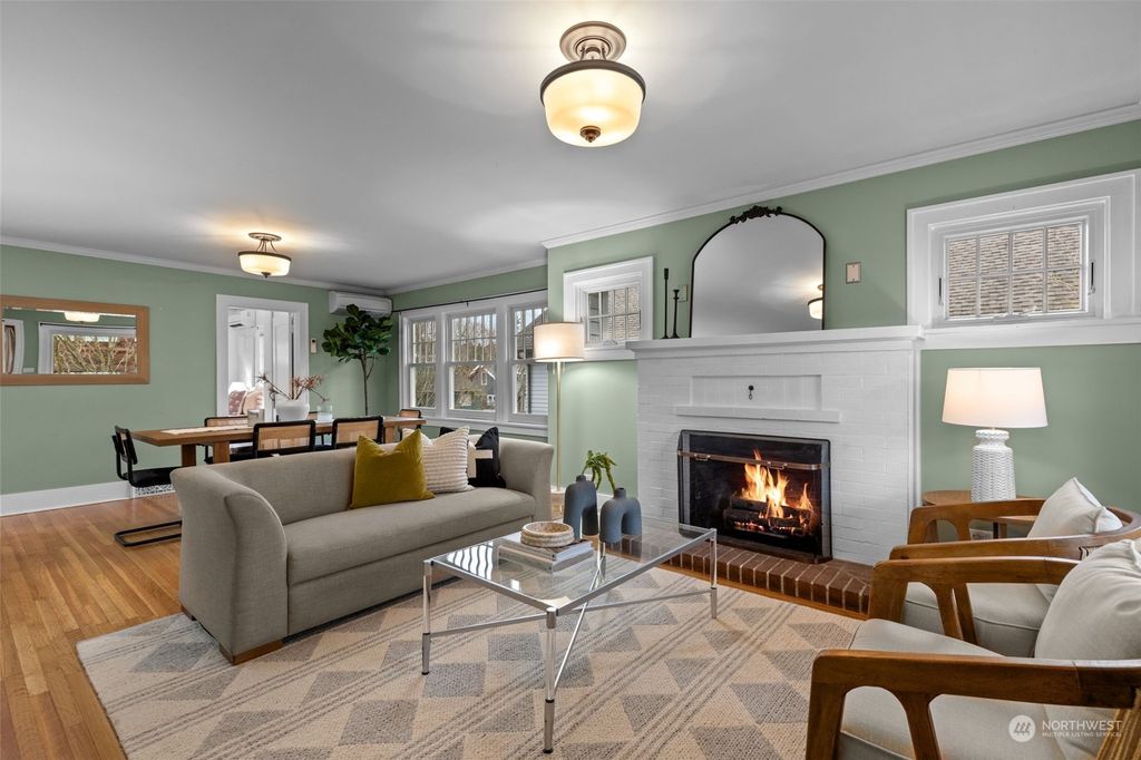 Photo of 6546 Division Avenue NW, Seattle, WA 98117 (MLS # 2191286)