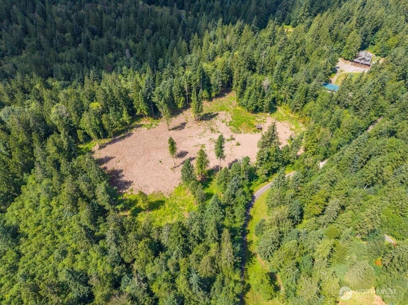 9521 Red Mountain Lane