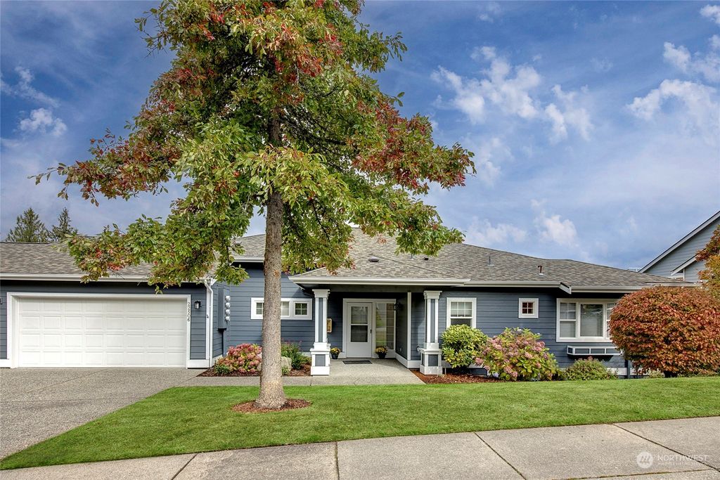 Photo of 22506 SE 45th Lane #2643, Issaquah, WA 98029 (MLS # 2169202)