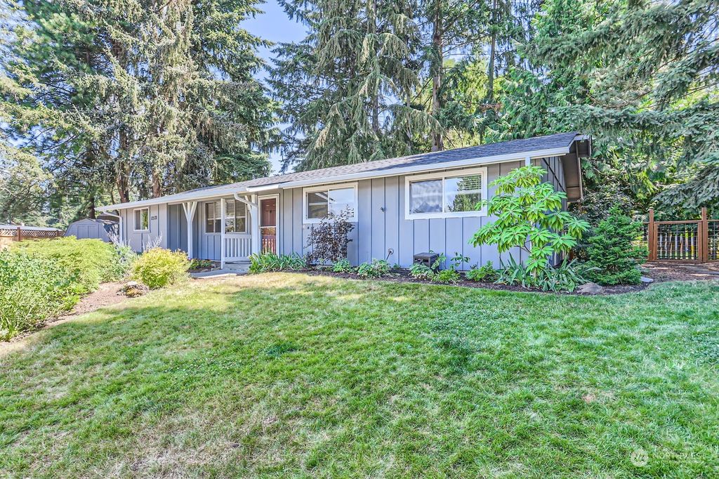 Photo of 12131 52nd Avenue NE, Marysville, WA 98271 (MLS # 2267963)