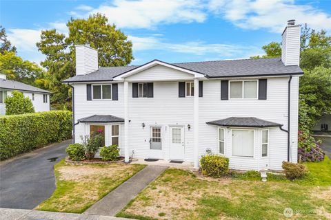 Photo of 3641 I Street SE #A, Auburn, WA 98002 (MLS # 2441233)