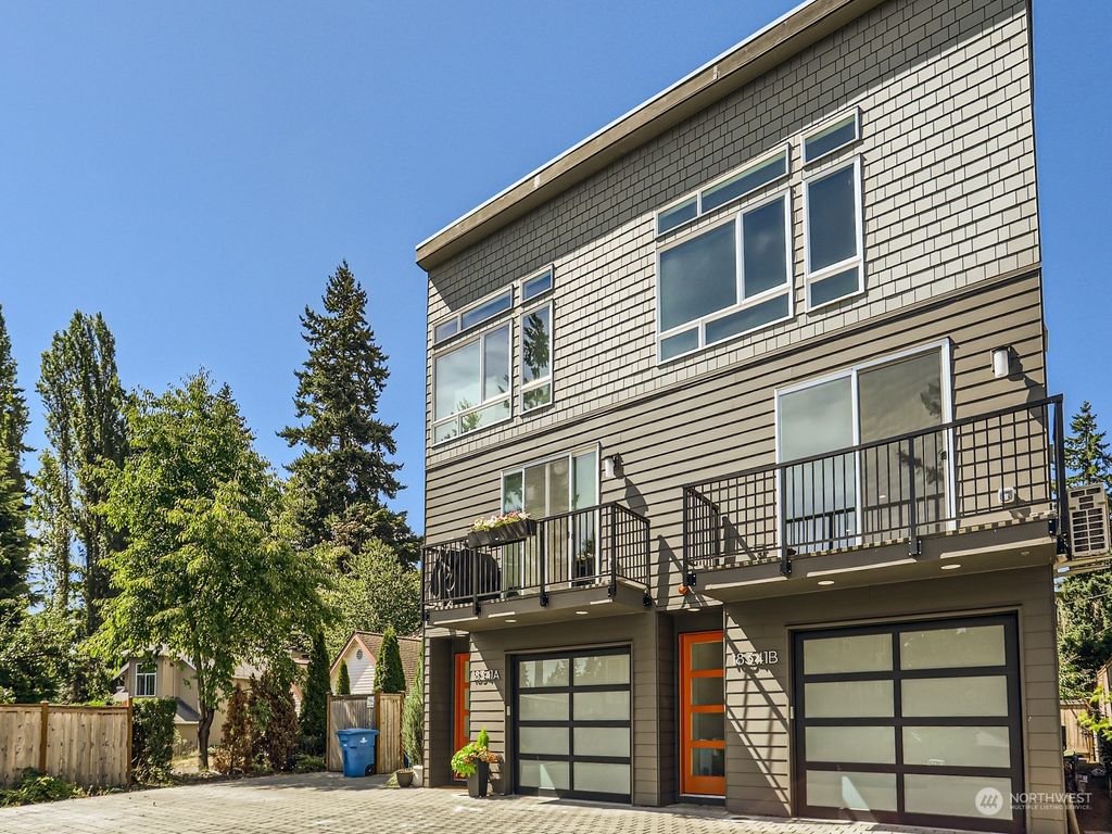 Photo of 18341 Wallingford Avenue N #B, Shoreline, WA 98133 (MLS # 2202564)