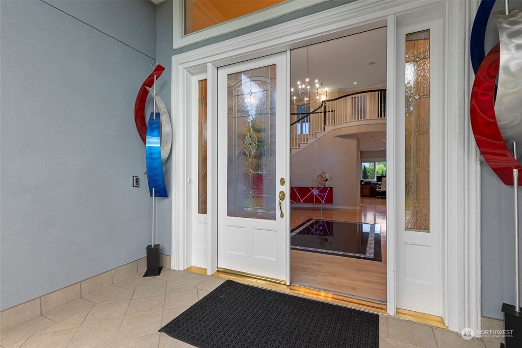 Photo of 7228 SE 24th Street, Mercer Island, WA 98040 (MLS # 2264213)