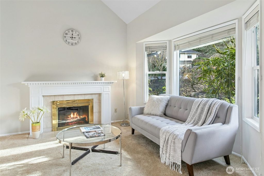 Photo of 4310 209th Avenue NE, Sammamish, WA 98074 (MLS # 2480381)