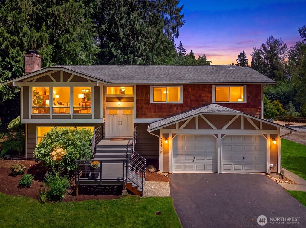 Photo of 23410 NE Old Woodinville-Duvall Rd RD, Woodinville, WA 98077 (MLS # 2580034)