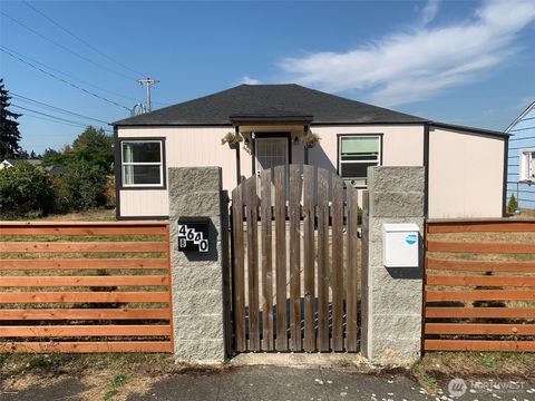 Photo of 4640 E G Street, Tacoma, WA 98404 (MLS # 2425538)