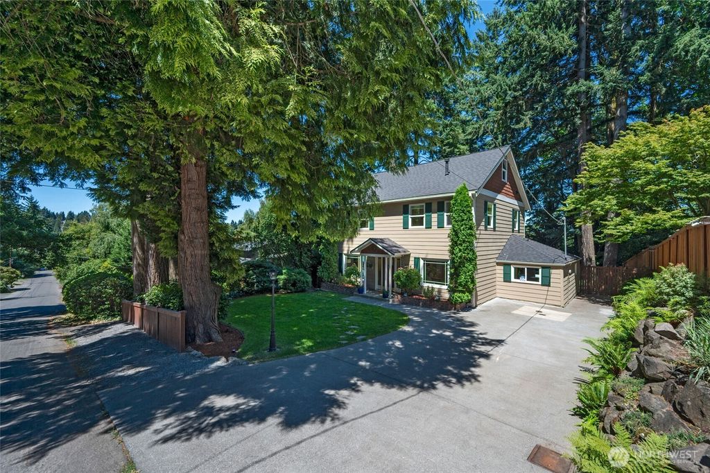 Photo of 2744 NE 98th Street, Seattle, WA 98115 (MLS # 2403866)