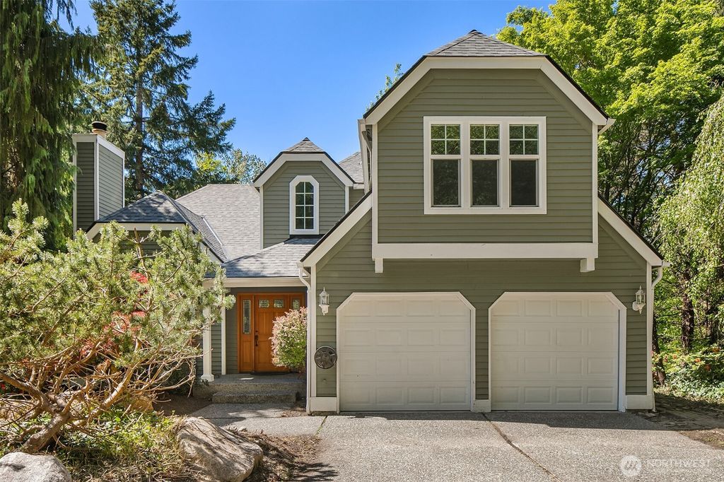 Photo of 13220 SE 55th Place, Bellevue, WA 98006 (MLS # 2371730)