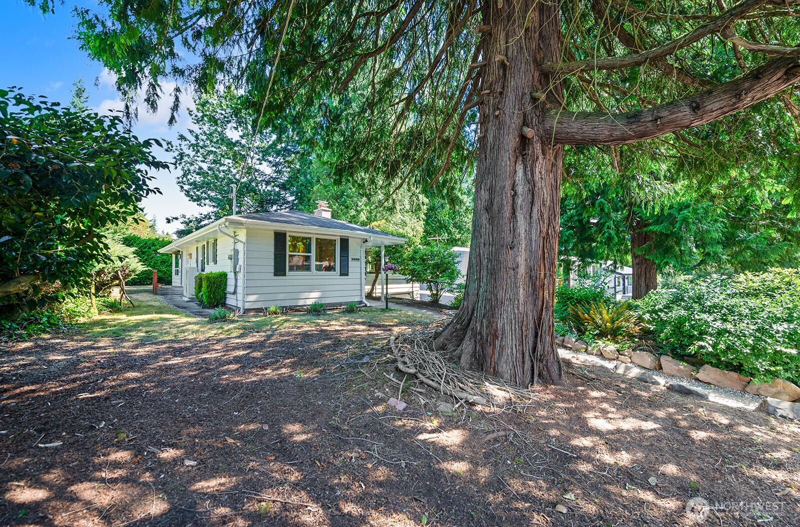 1528 NE 166th Street