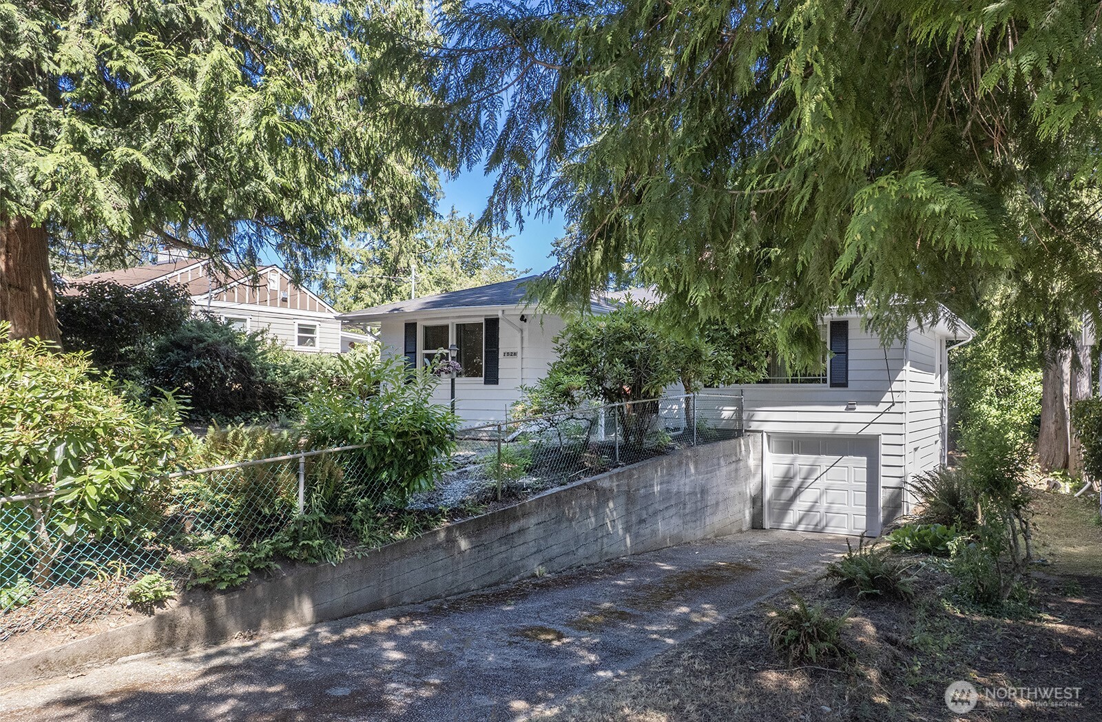 1528 NE 166th Street