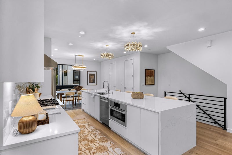 19218 77th Court NE 101