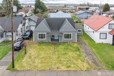Photo of 2826 Pacific Avenue, Hoquiam, WA 98550 (MLS # 2485080)