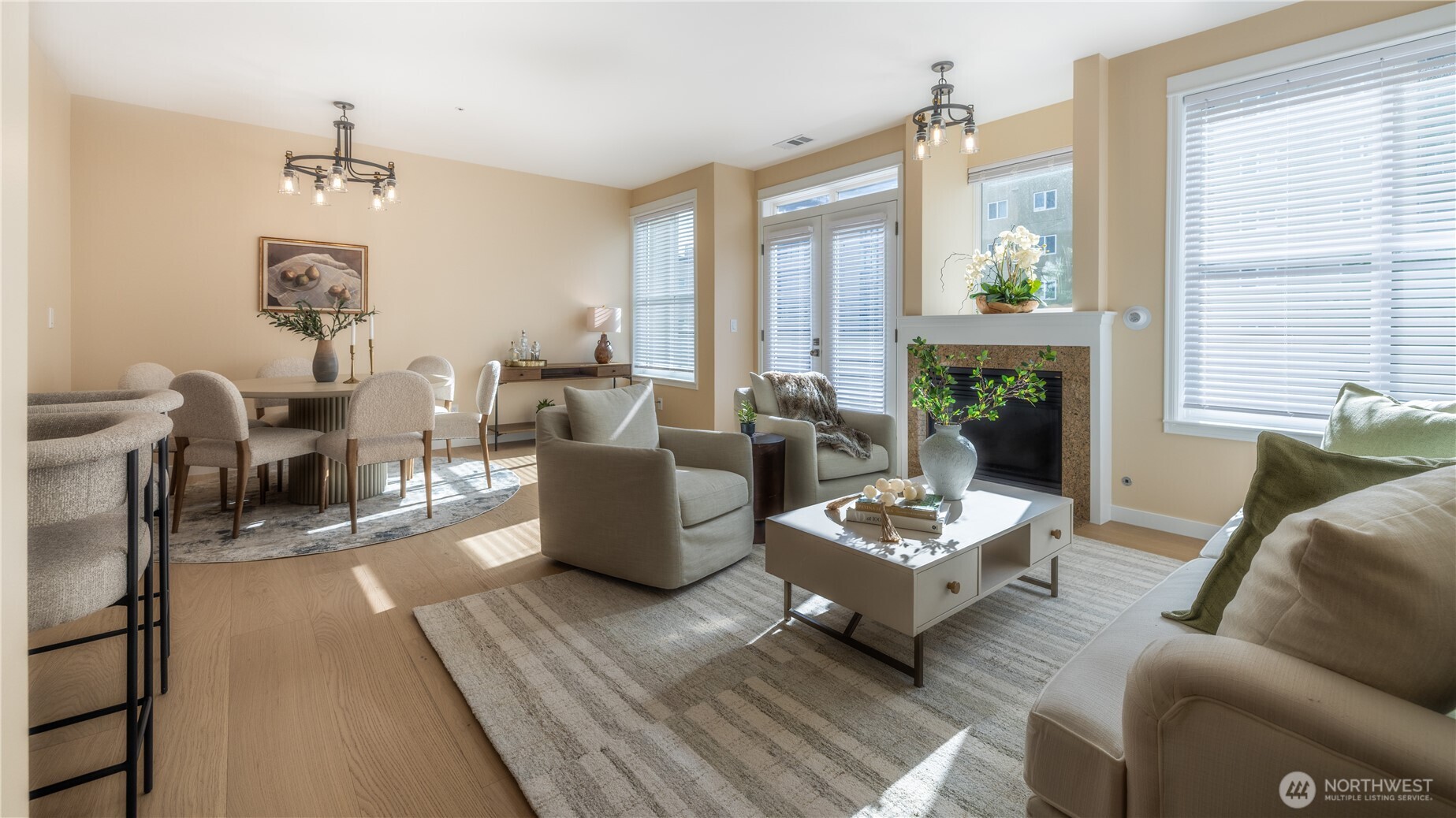 10042 Main Street 427