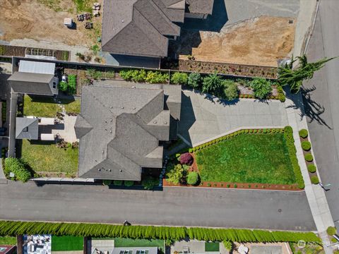 A home in Everett