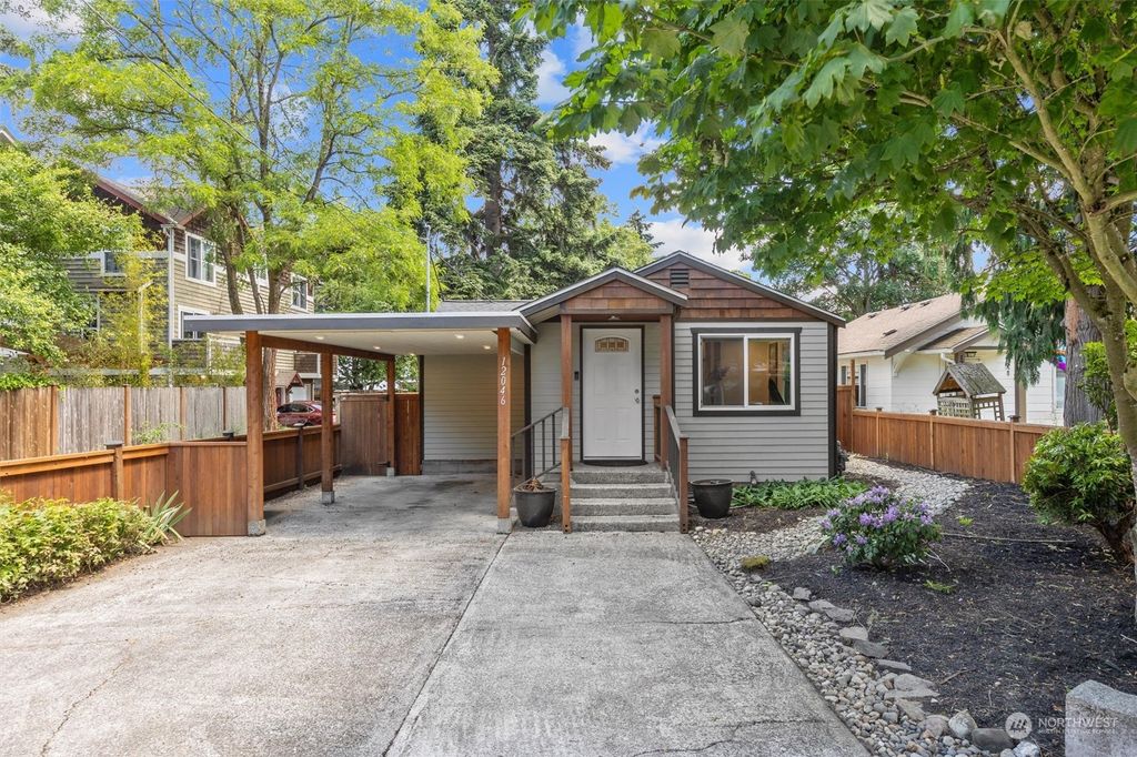 Photo of 12046 Hiram Place NE, Seattle, WA 98125 (MLS # 2251832)