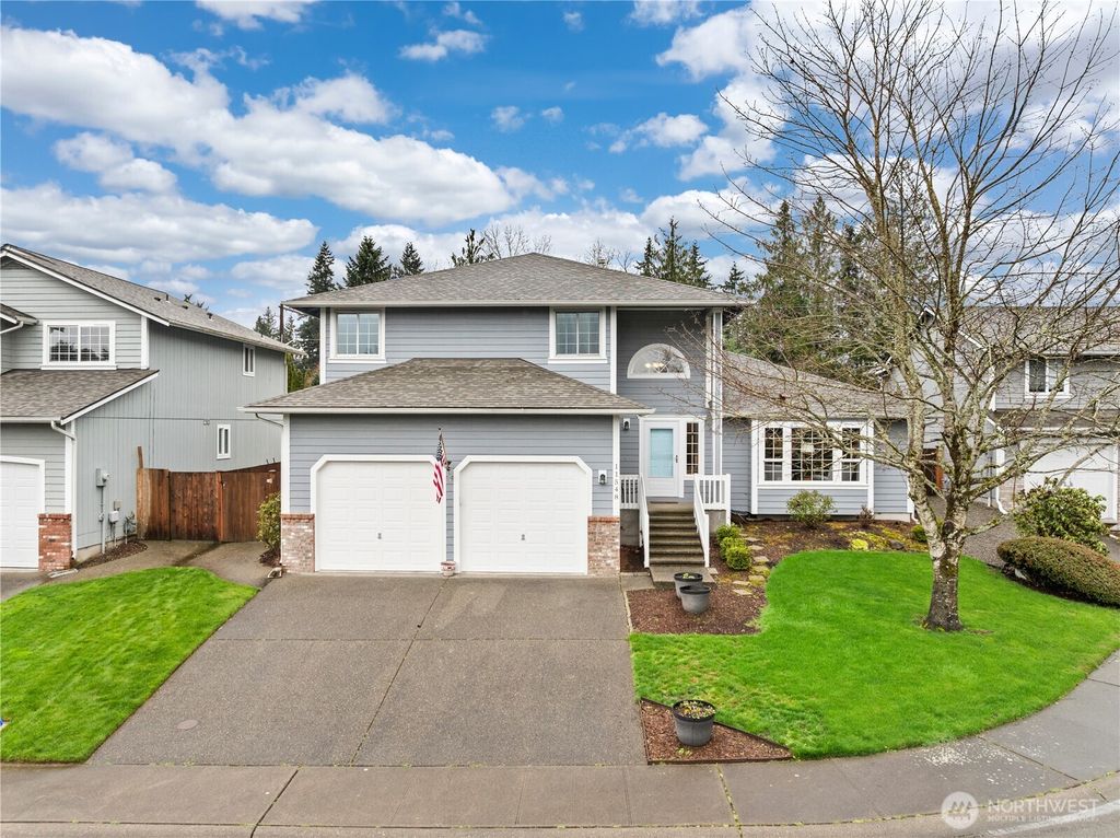 Photo of 11548 215th Avenue E, Bonney Lake, WA 98391 (MLS # 2494462)
