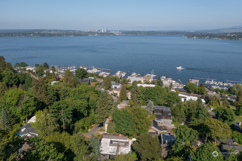 Photo of 3439 E Superior Street, Seattle, WA 98122 (MLS # 2073728)