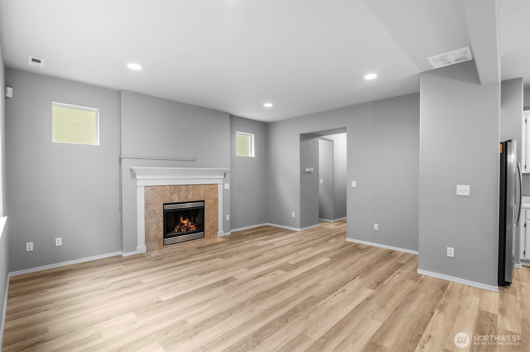 Lynnwood, Washington 98087, United States, 4 Bedrooms Bedrooms, ,3 BathroomsBathrooms,Residential,Active,191223