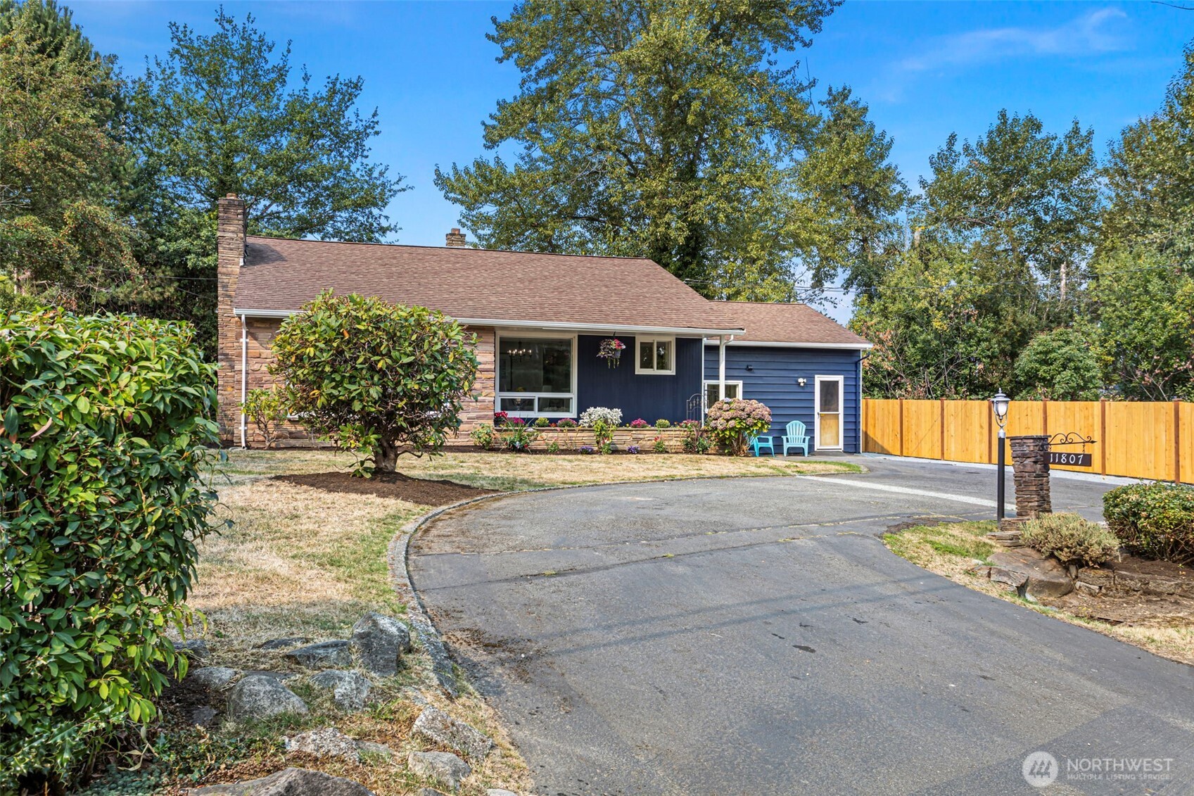 11807 Military Road S