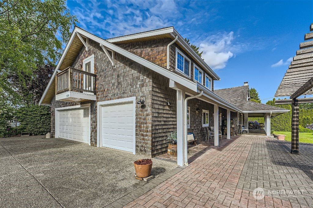 Photo of 15014 Broadway Ave Ave, Snohomish, WA 98296 (MLS # 2243725)