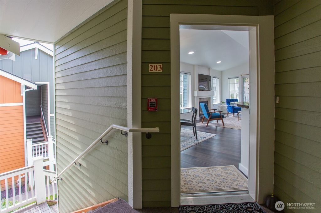 Photo of 10620 221st Lane NE #203, Redmond, WA 98053 (MLS # 2510044)