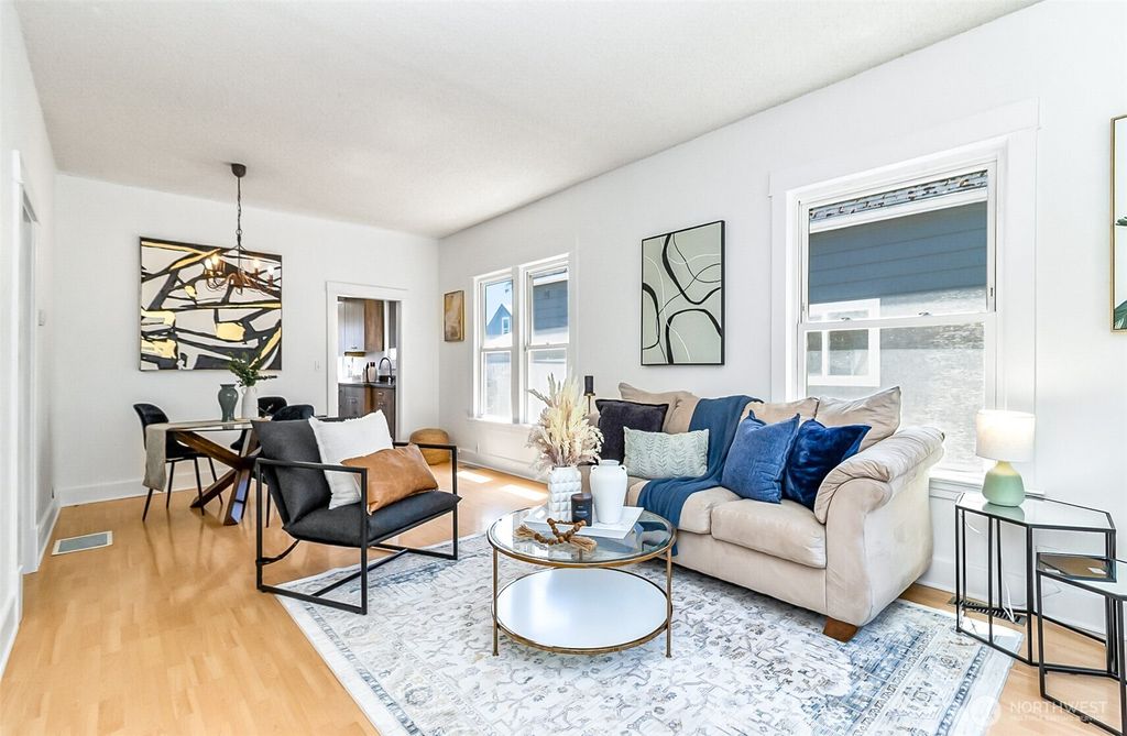 Photo of 1823 Rainier Avenue, Everett, WA 98201 (MLS # 2404826)