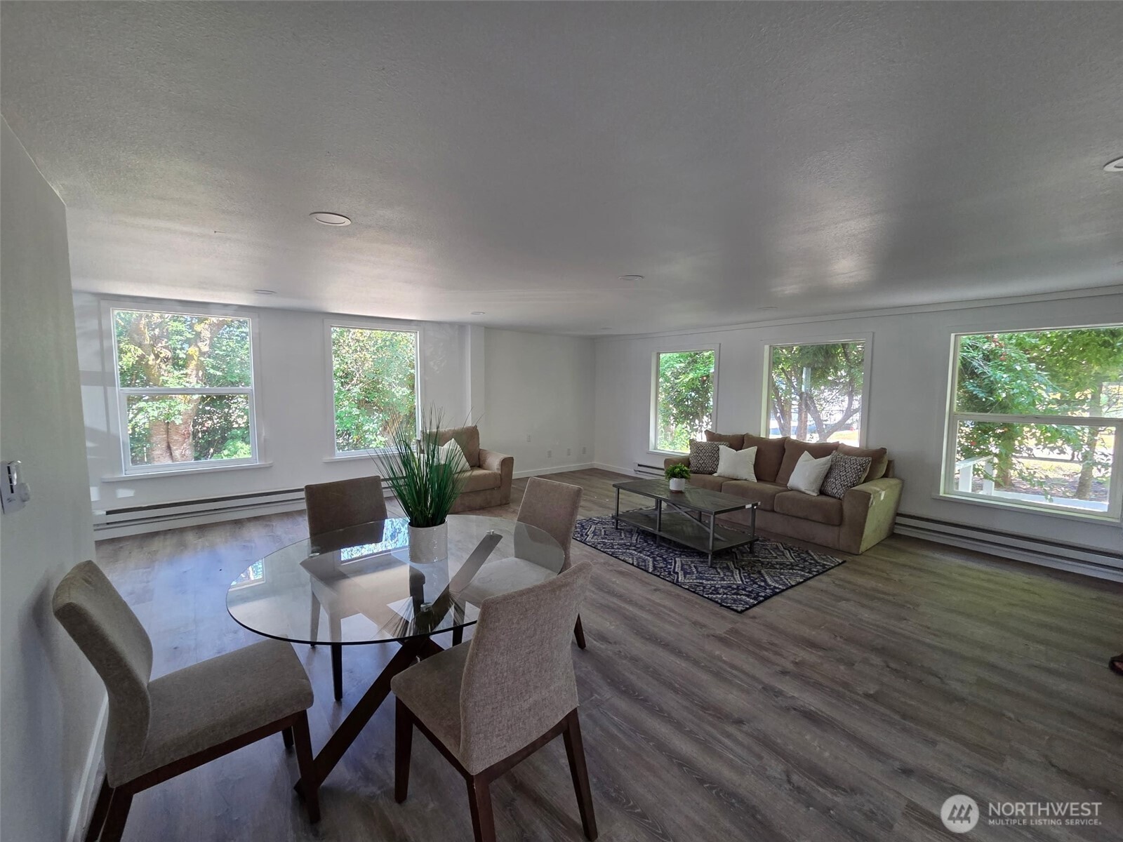 405 S 1st Street