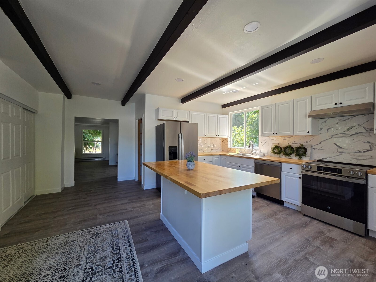 405 S 1st Street
