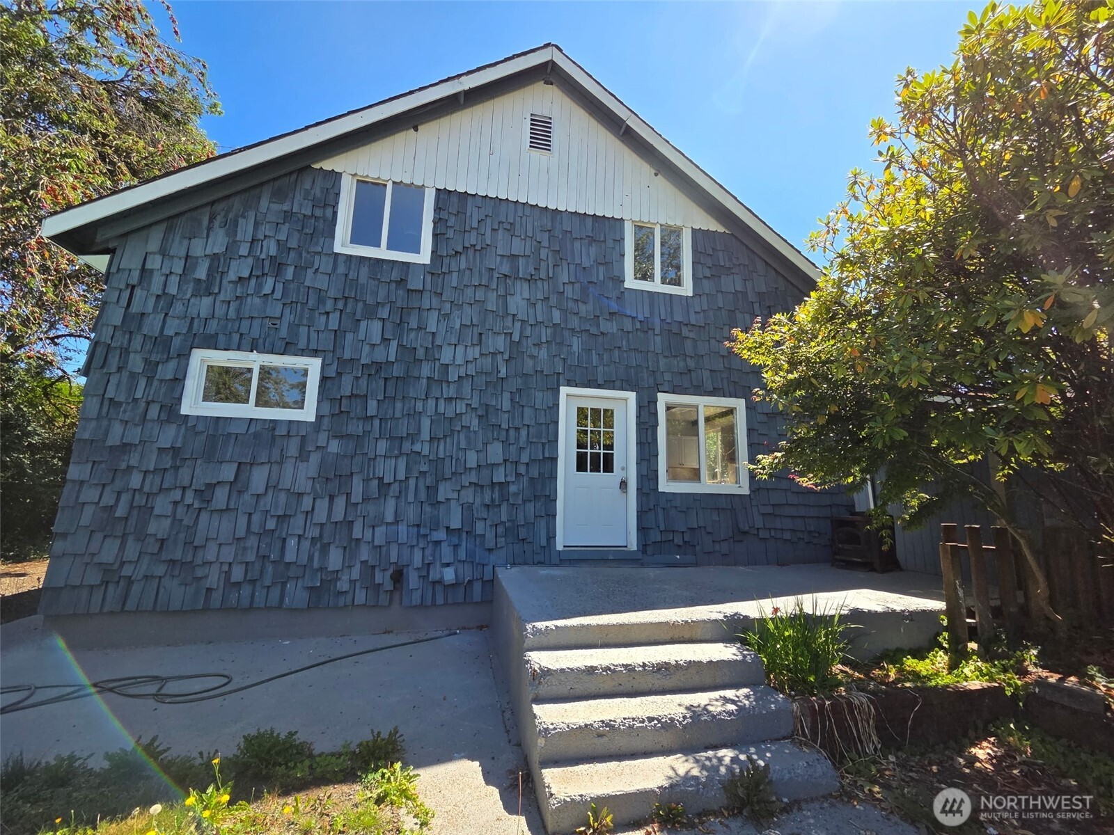 405 S 1st Street
