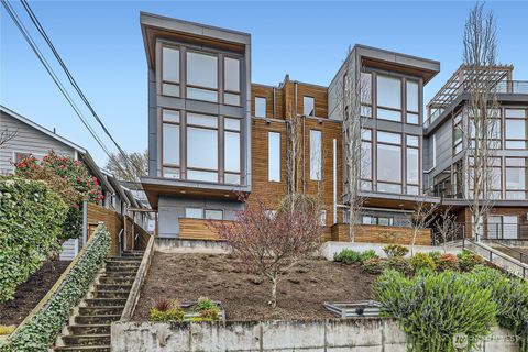 2635 22nd Avenue W A Seattle WA 98199