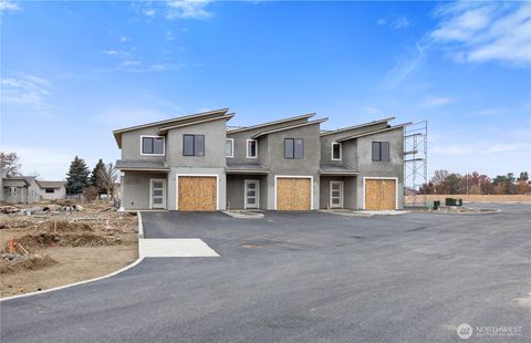 Photo of 601 Lot 11 Dorsing Street #C, Moses Lake, WA 98837 (MLS # 2402426)