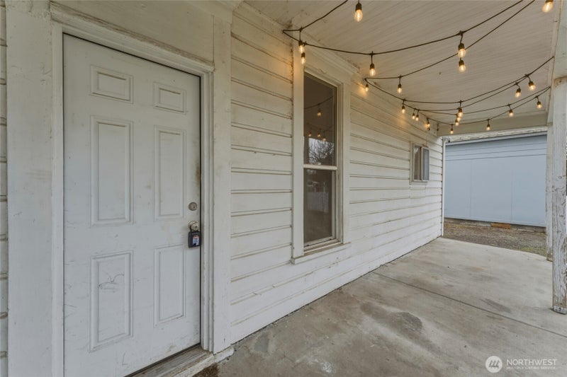 309 E Cherry Street