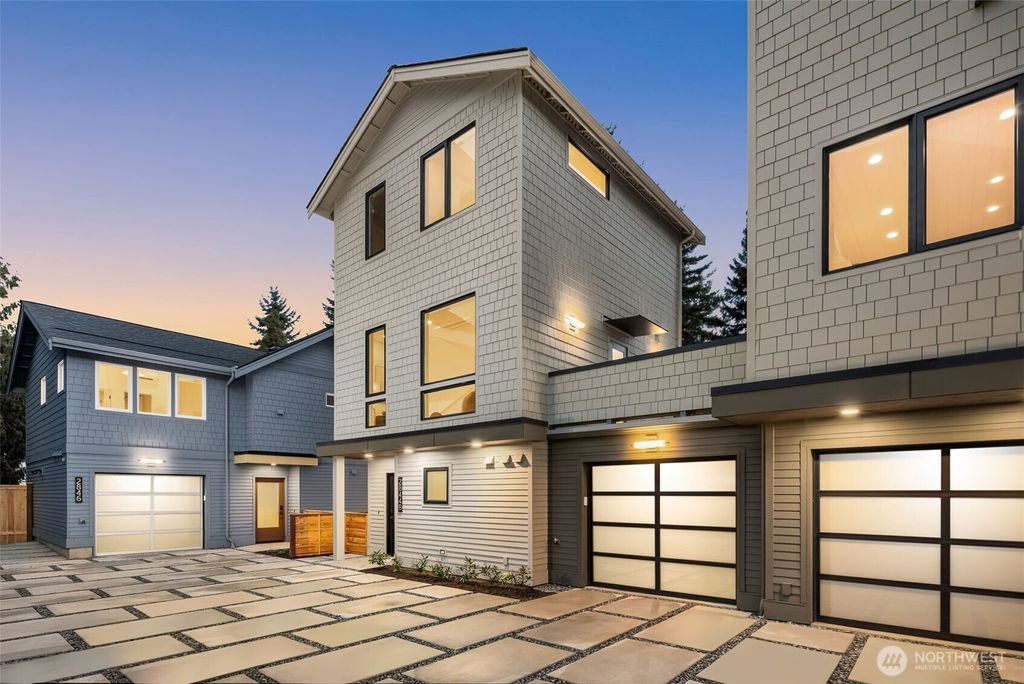 Photo of 2844 35th Avenue W #B, Seattle, WA 98199 (MLS # 2494040)